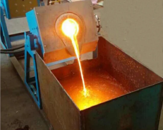 Forno di fusione per riscaldamento a induzione Forno di fusione per metalli Forno di fusione per oro Forno per fusione di argento Macchina per fusione di rame e ottone